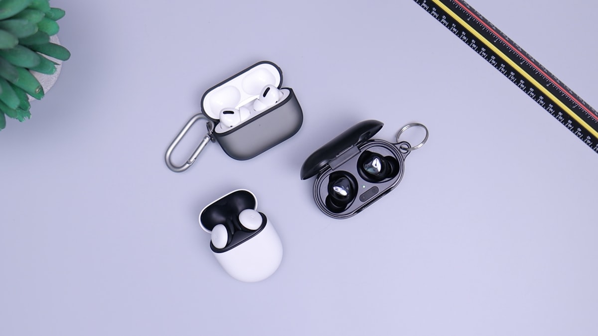 Wireless earbuds case